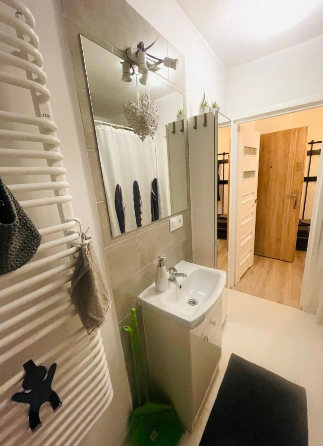 Apartament Oliwia Apartamento Jelenia Góra Exterior foto